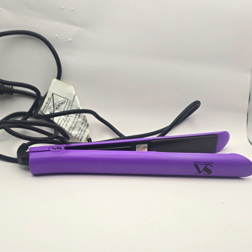 Titanium Portable Straightener - Straight Ahead Beauty
